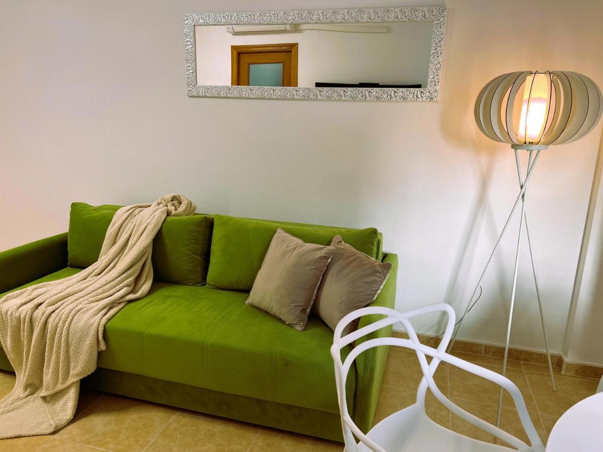 Holiday Suite Fragata Torrevieja Kültér fotó