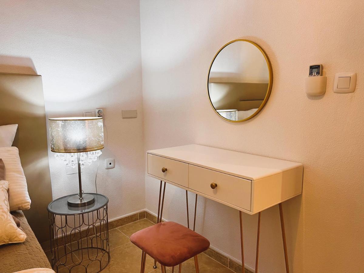 Holiday Suite Fragata Torrevieja Kültér fotó