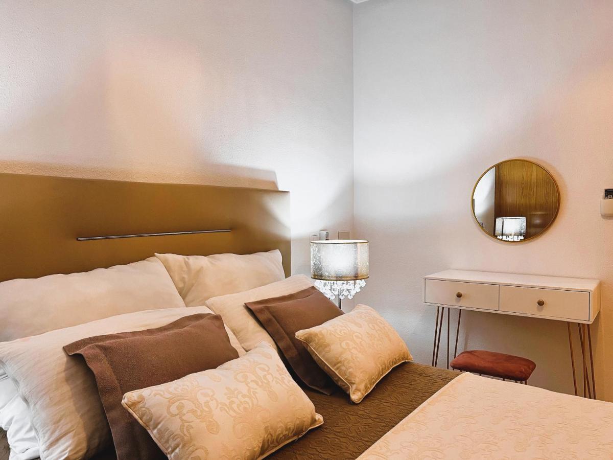 Holiday Suite Fragata Torrevieja Kültér fotó