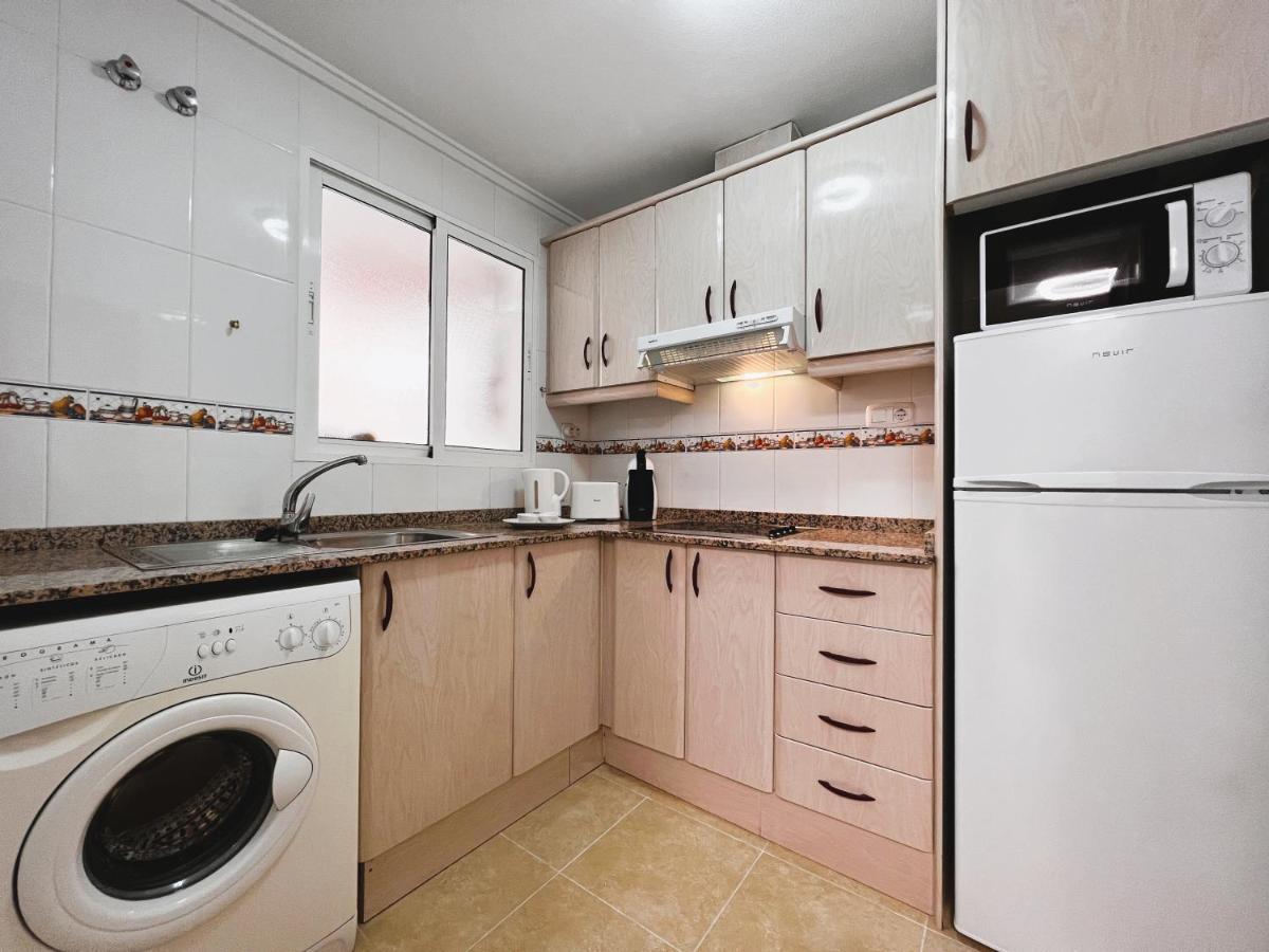 Holiday Suite Fragata Torrevieja Kültér fotó