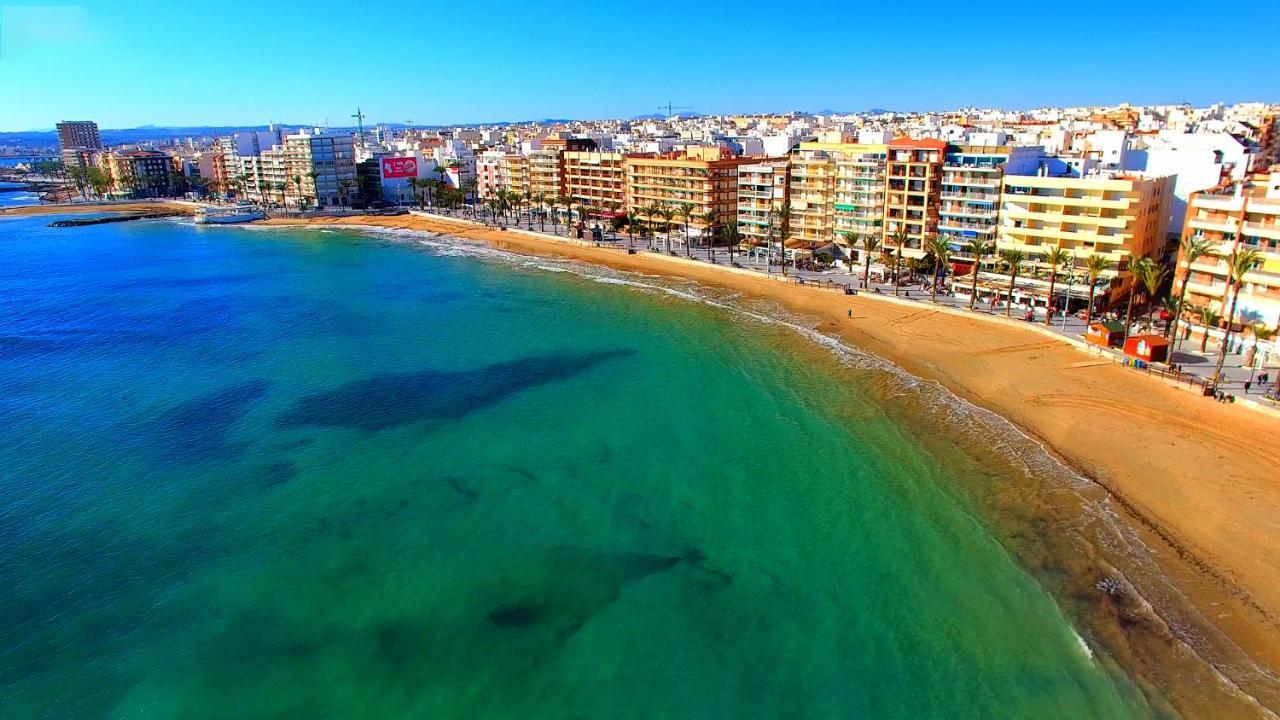 Holiday Suite Fragata Torrevieja Kültér fotó