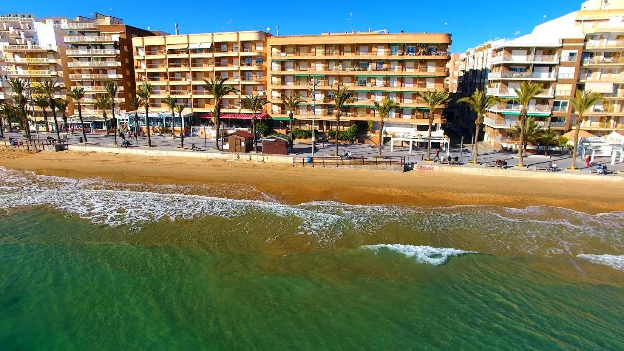 Holiday Suite Fragata Torrevieja Kültér fotó
